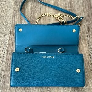 New COLE HAAN Leather Convertible Wallet